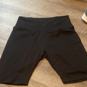 Sleek Black Women's Bike Shorts